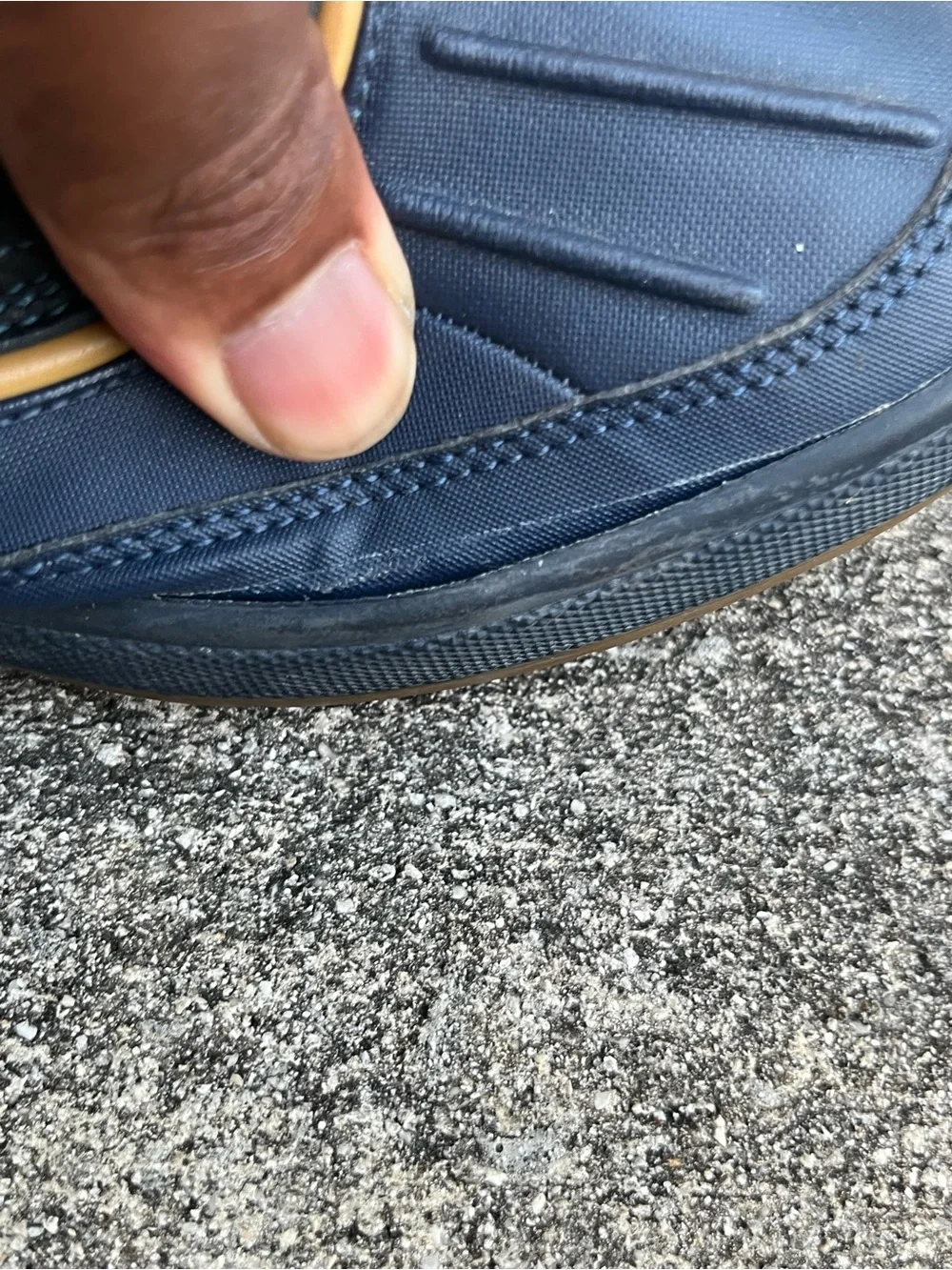 Nike Men's Navy and Tan Outdoor Lace-Up Boots